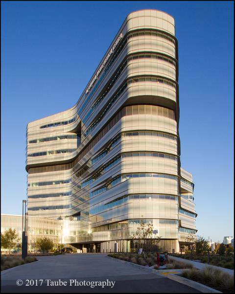Jacobs Medical Center 4482.jpg